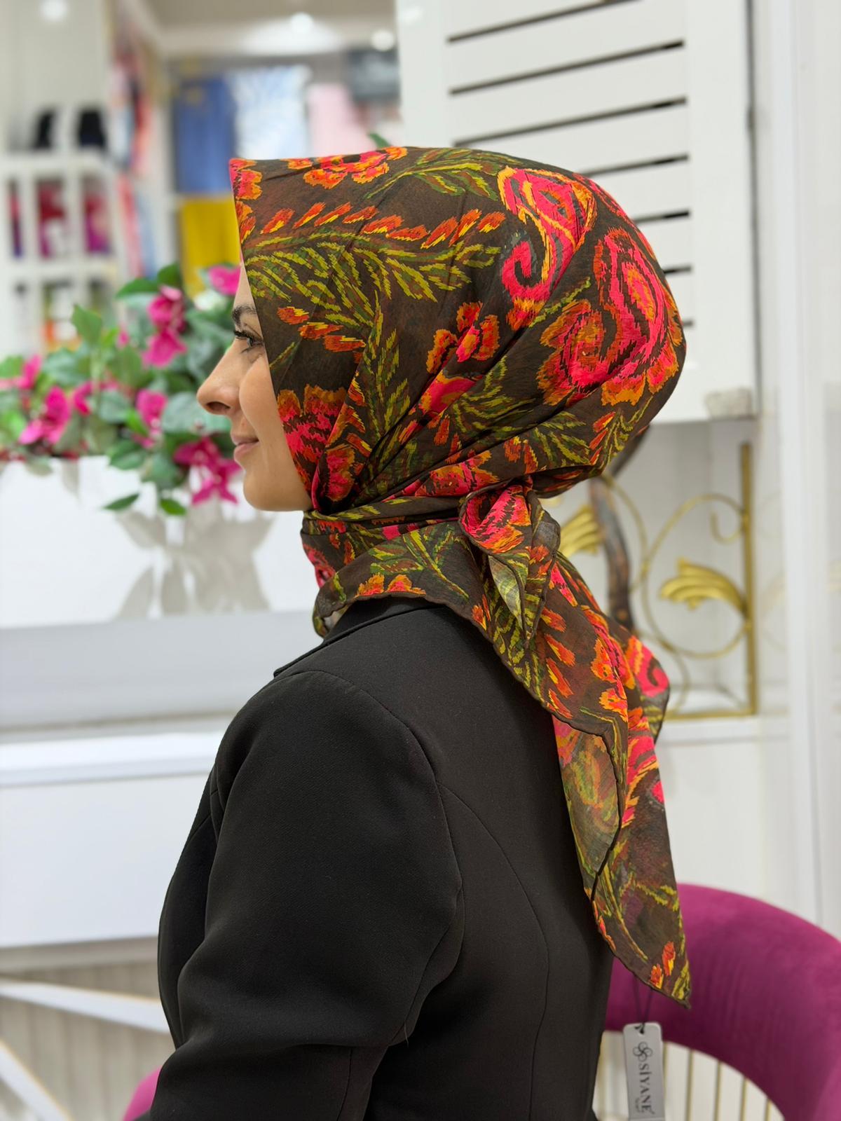 Siyane Desenli Natural Eşarp 04