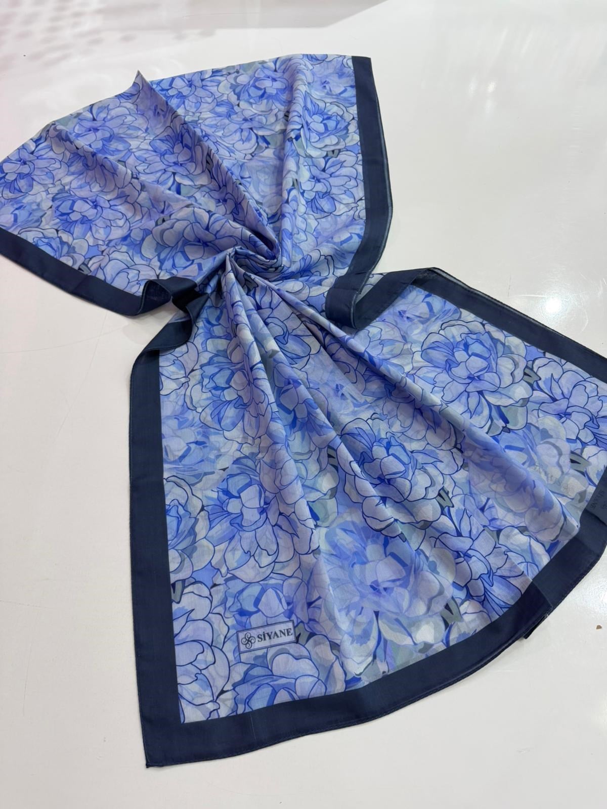 Siyane Desenli Natural Şal 02