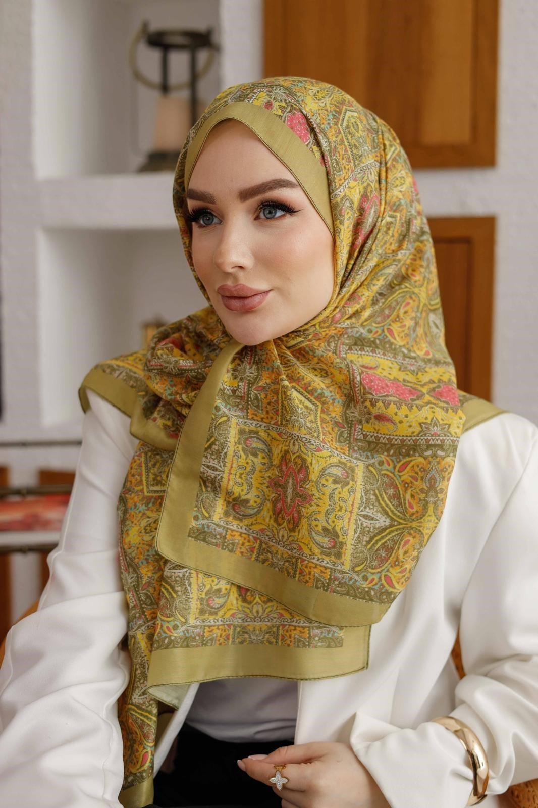 Siyane Desenli Pamuklu Şal 01