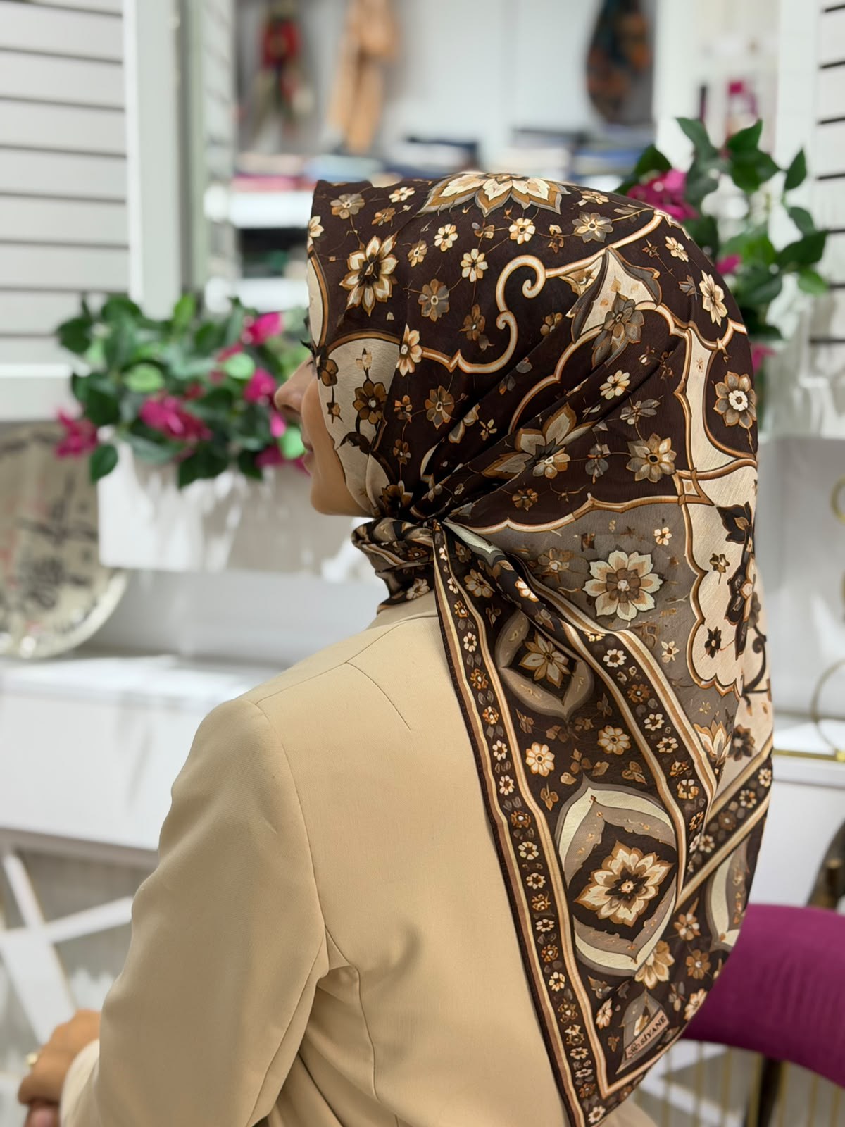 Siyane Nakkaş Desen Eşarp 03