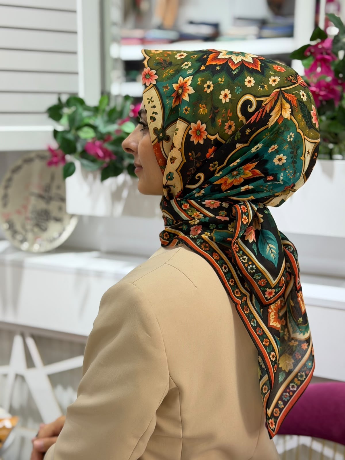 Siyane Nakkaş Desen Eşarp 17