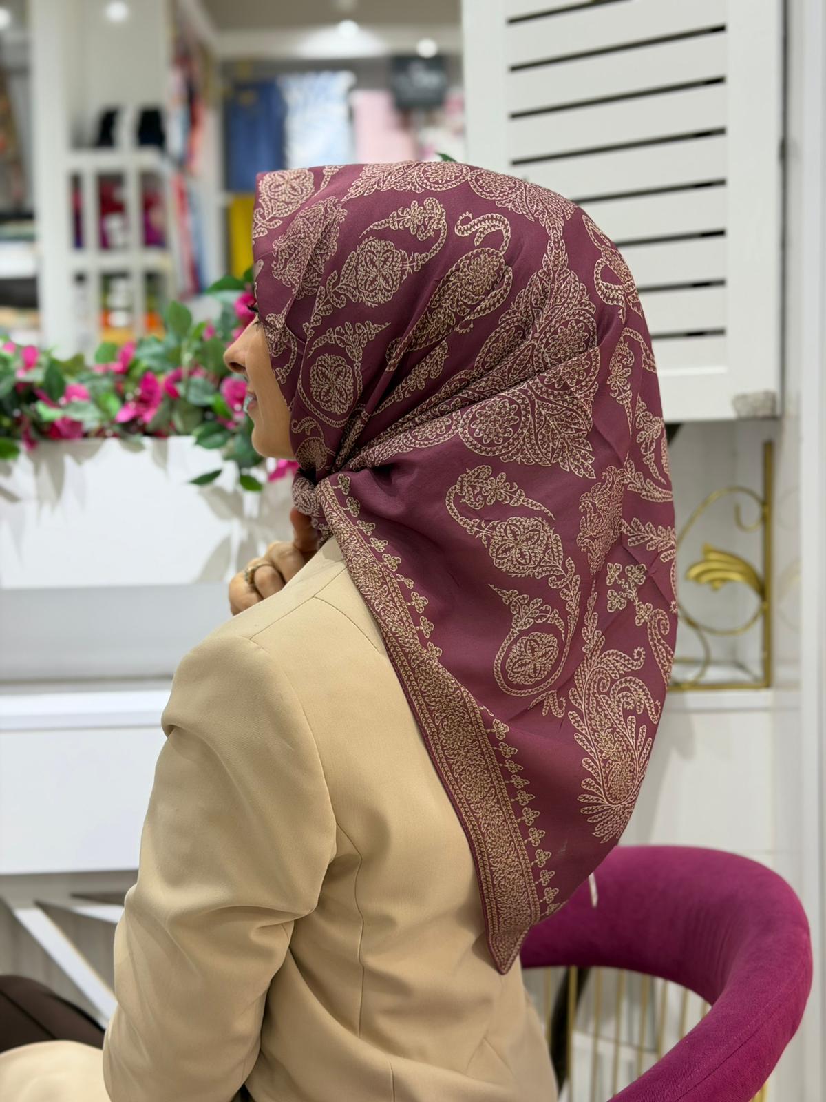 Siyane Yeni Motif Eşarp 07