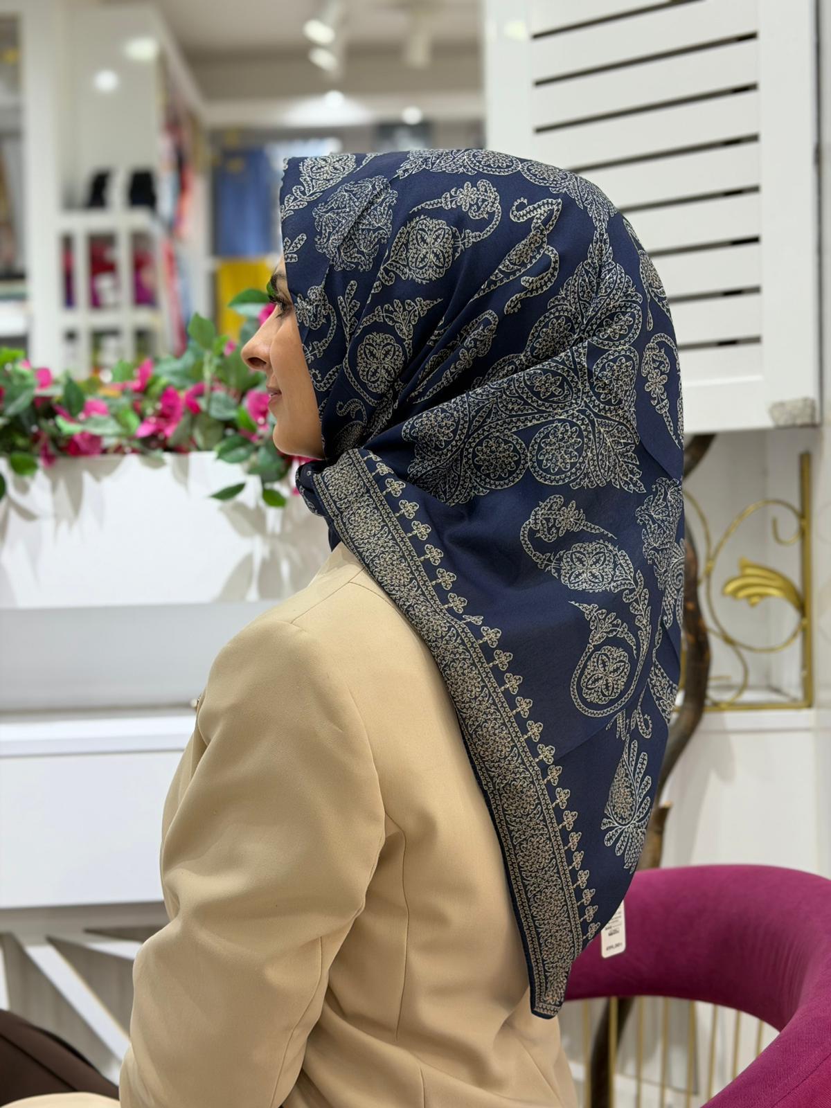 Siyane Yeni Motif Eşarp 16