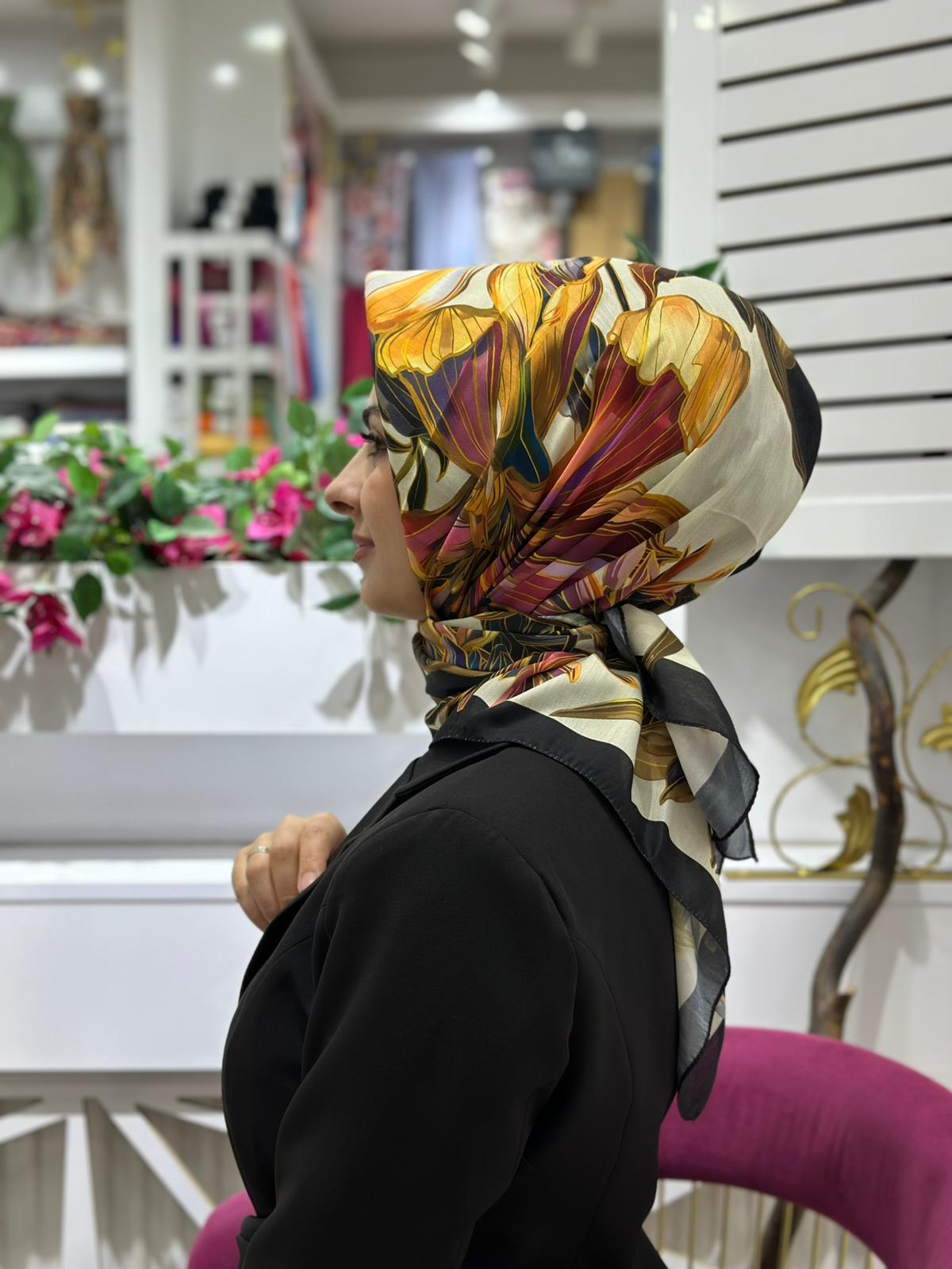 Siyane Zambak Eşarp 04