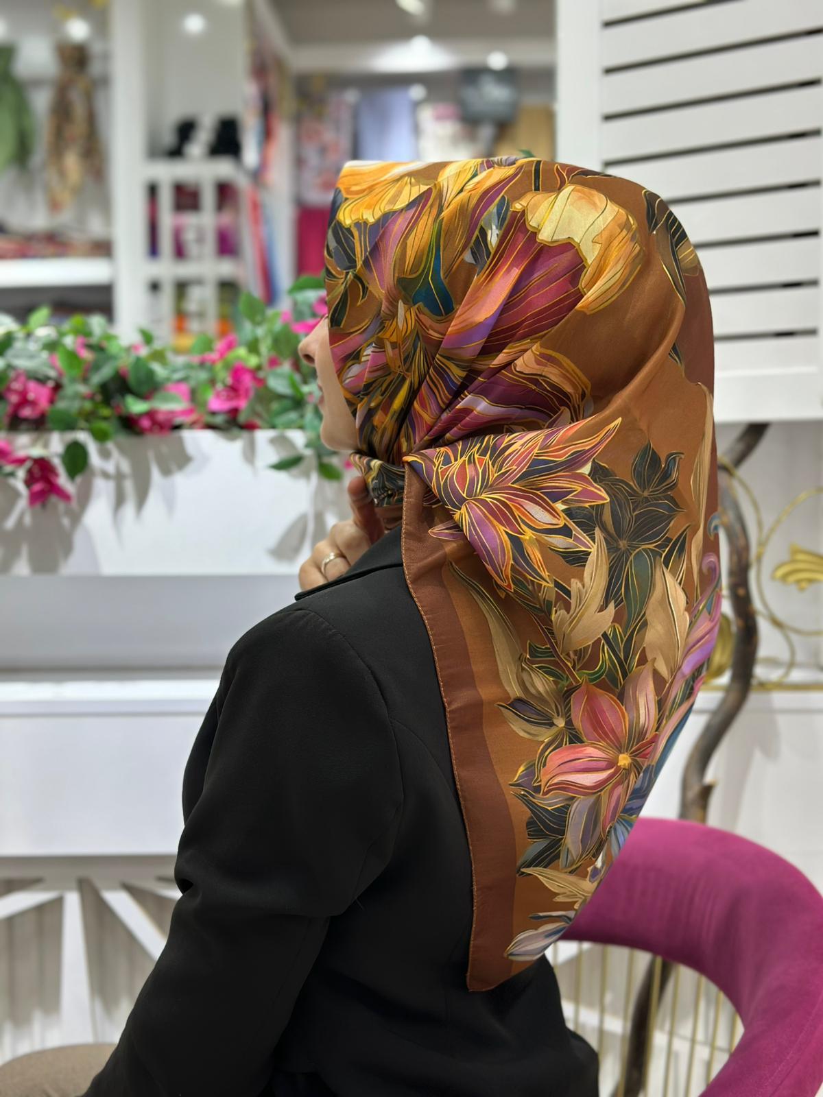 Siyane Zambak Eşarp 15