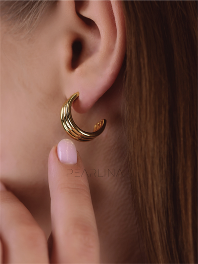 3 Sıra Görünümlü Halka Gold Küpe