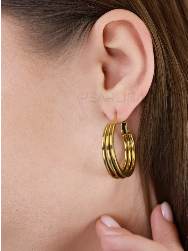 3 Halka Görünümlü Küpe