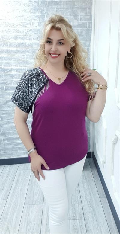Kadın Viskon Bluz Omuzu SaçaklıBüyük Beden Bluz