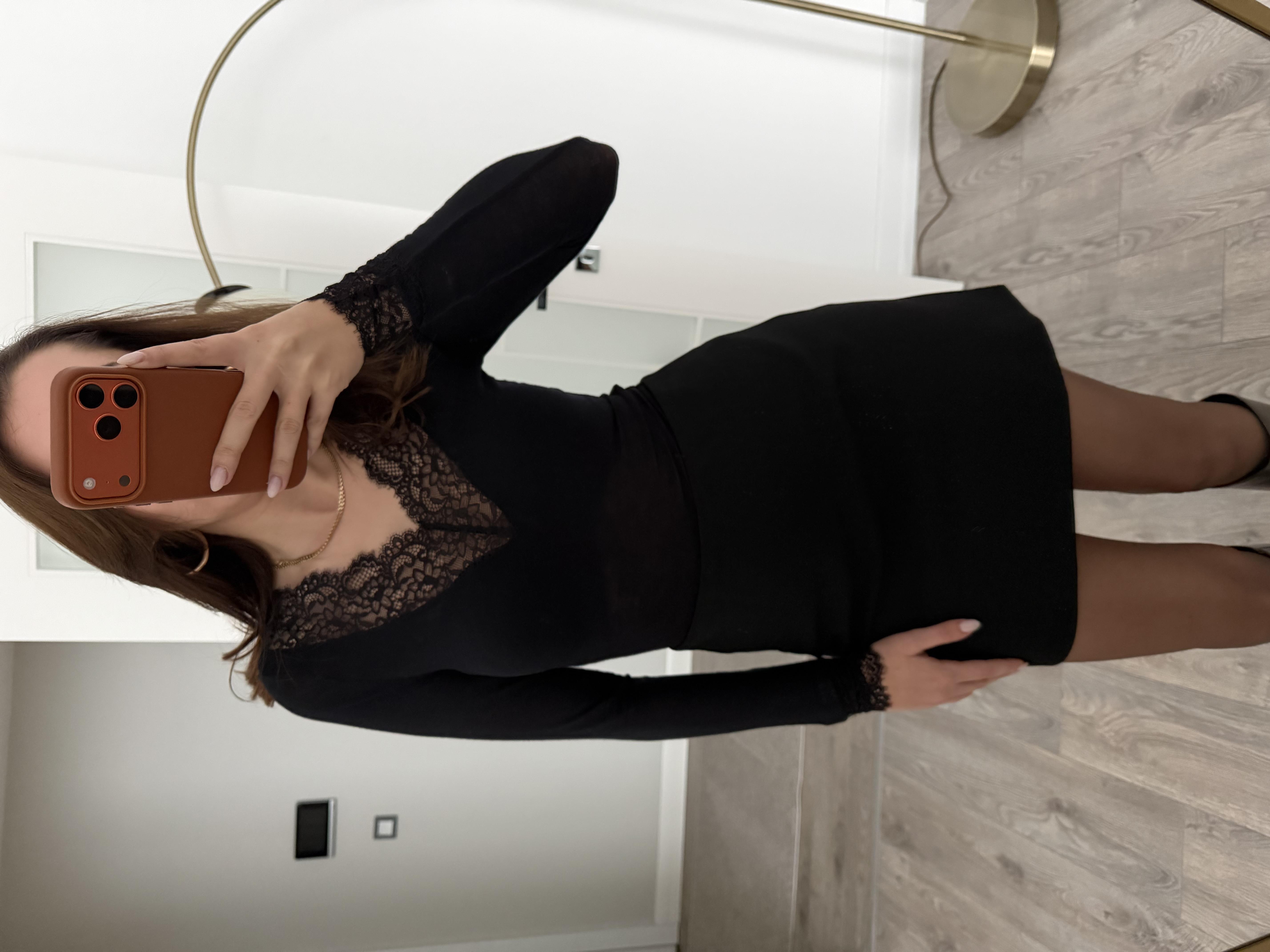 Dantelli Siyah Transparan Kaşmir Bluz