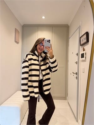 Kahve Çizgili Fermuarlı Polar Ceket