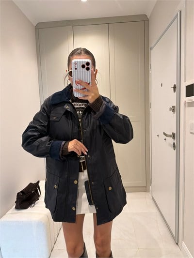 Marka Model Lacivert Mumlu Ceket