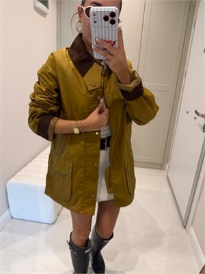 Marka Model Yağ Yeşili Mumlu Ceket