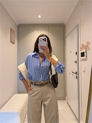 Mavi Çizgili Oversize Gömlek