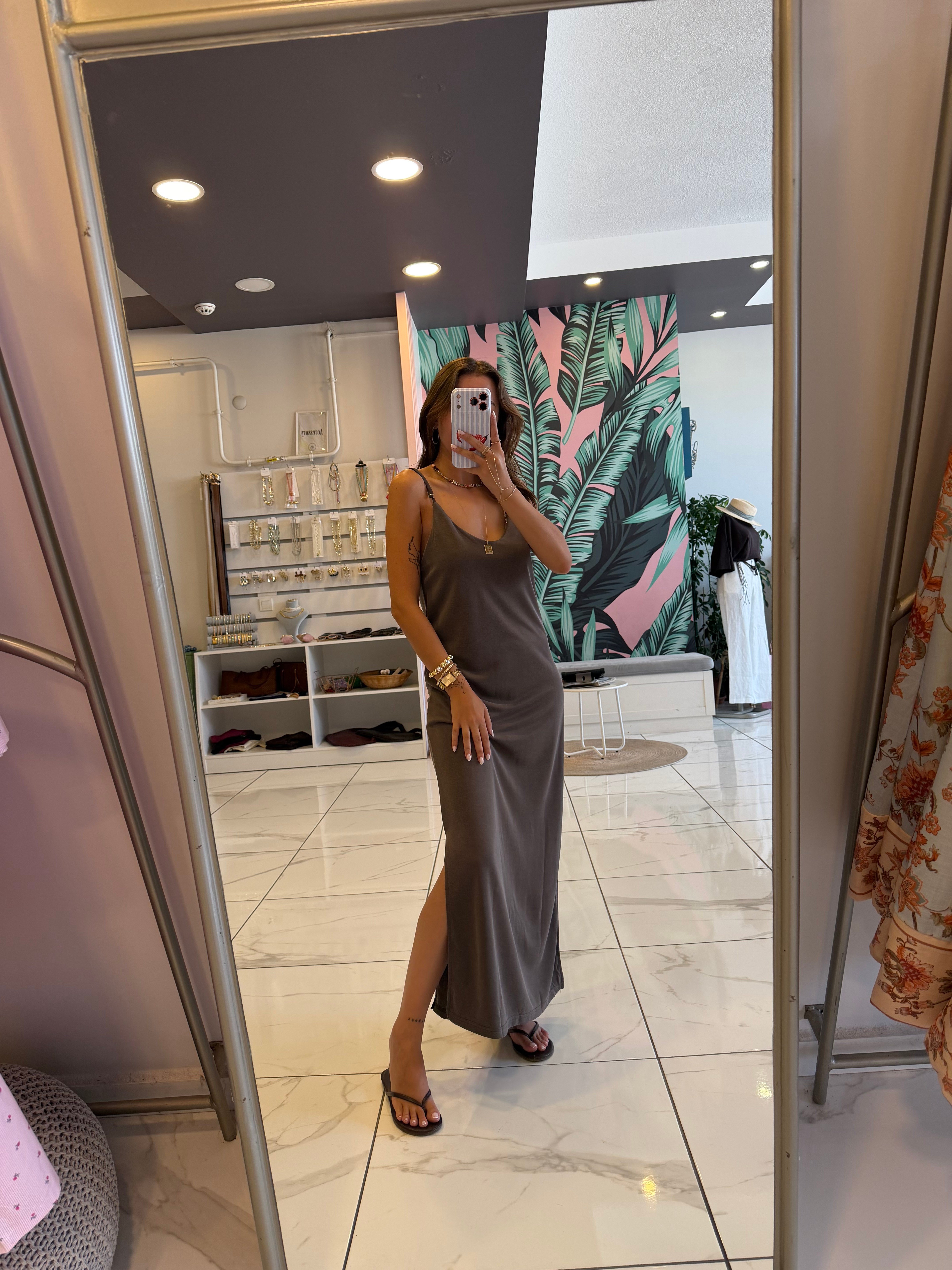 Kahve Modal Askılı Yırtmaçlı Elbise 