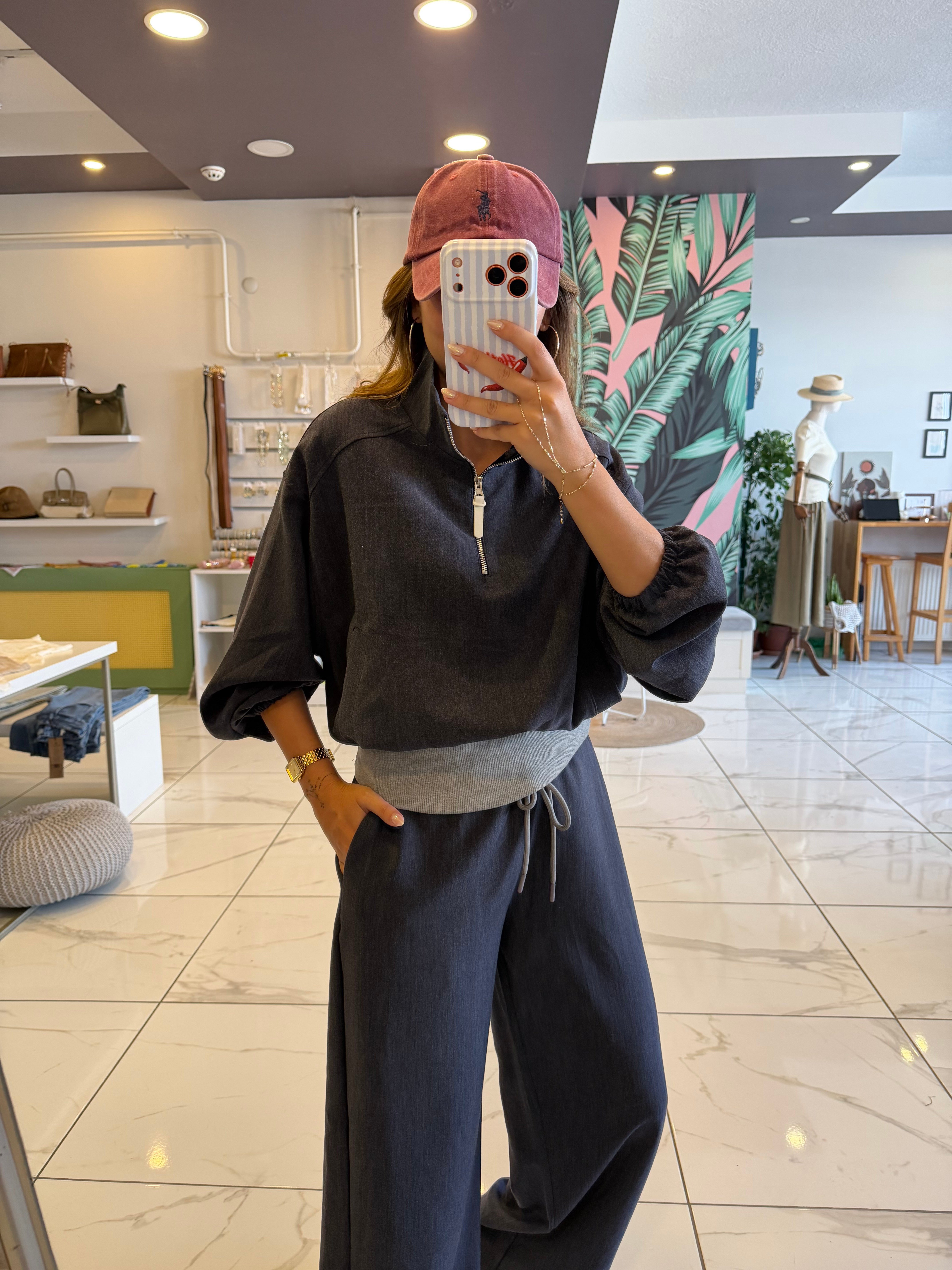 Marka Model Fermuar Detaylı Atlet Parçalı Sweat Pantolon Takım