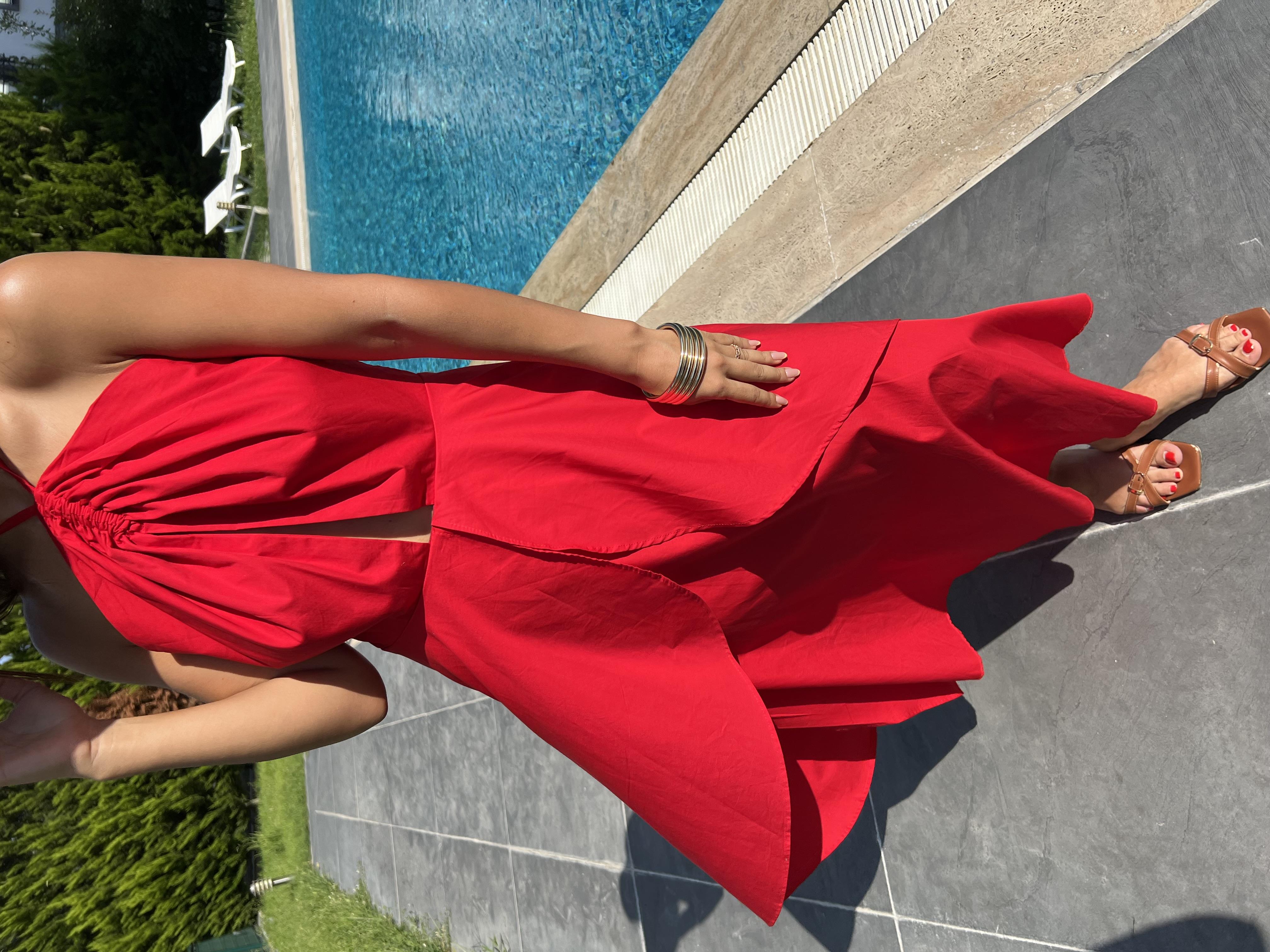 Marka Model Kırmızı Boyundan Bağlamalı Poplin Elbise