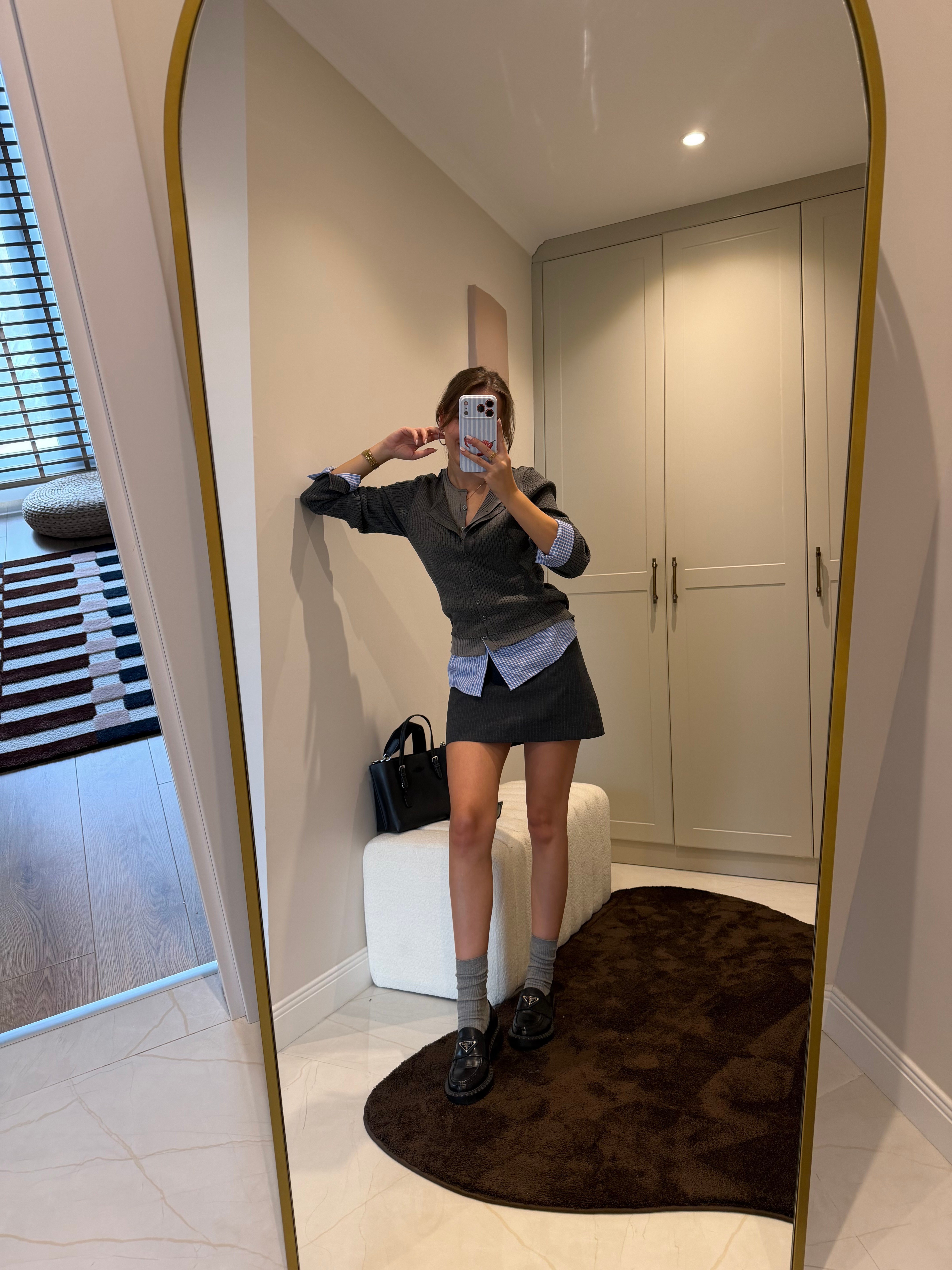 ZR Model Gri Çizgili İçi Şortlu Mini Etek