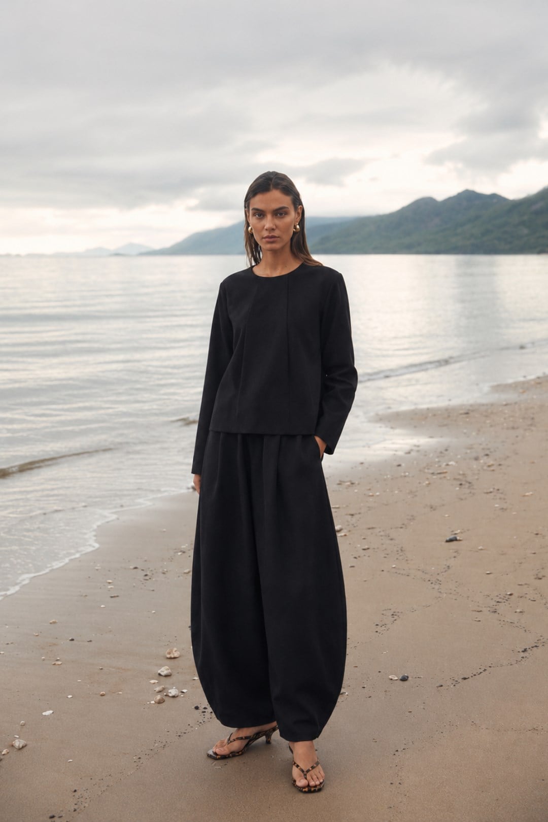 DUNE | Modern Form Bluz Siyah