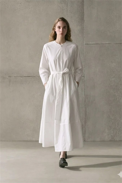AURA | Gizli Fermuarlı  Minimal Elbise Beyaz
