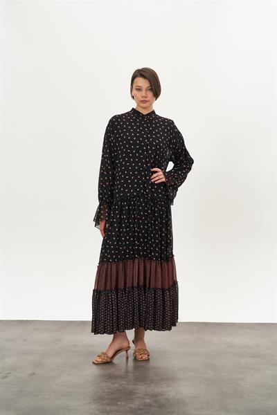 Çiçekli Şifon Elbise