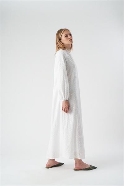 Scalloped Dress Ecru