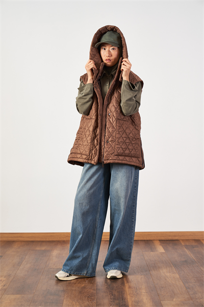 Geniş Kalıp Kapitone Şişme Kadın Yelek Kahve