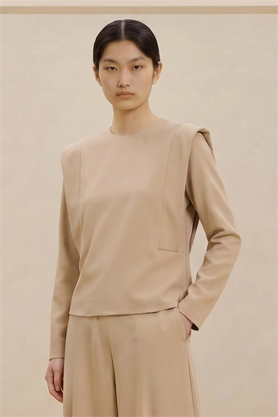 HERA | Vatkalı Omuz Detaylı Bluz Bej