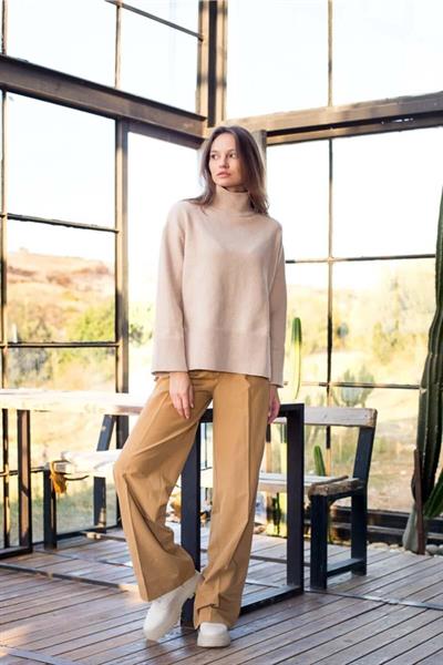Woman Pleated Long Trousers Camel