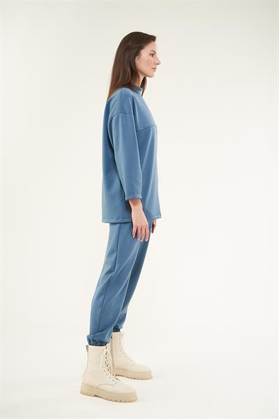 Stitched Front Pocket Sweatshirt indigo