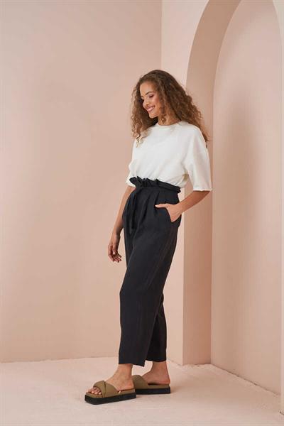 Paperbag Linen Trousers Black