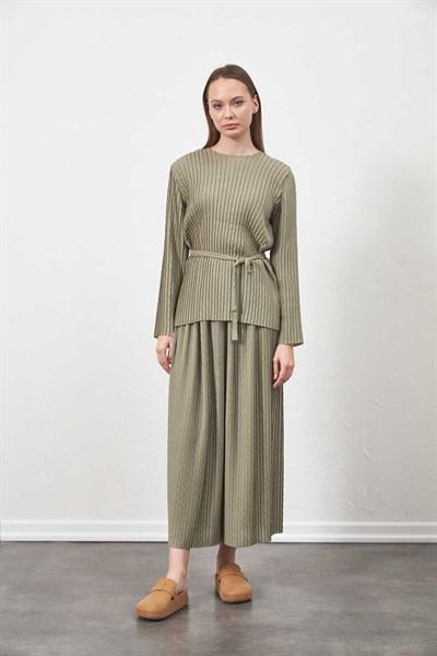 Pleated Trousers Almond Green