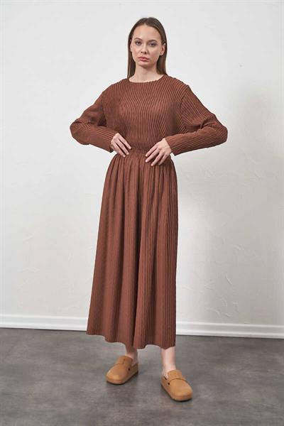Pleated Trousers Brown
