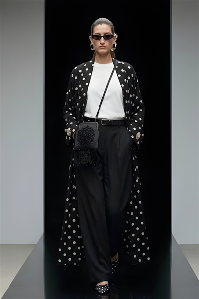 REVE | Limited Edition Tasarım Abaya Puantiye