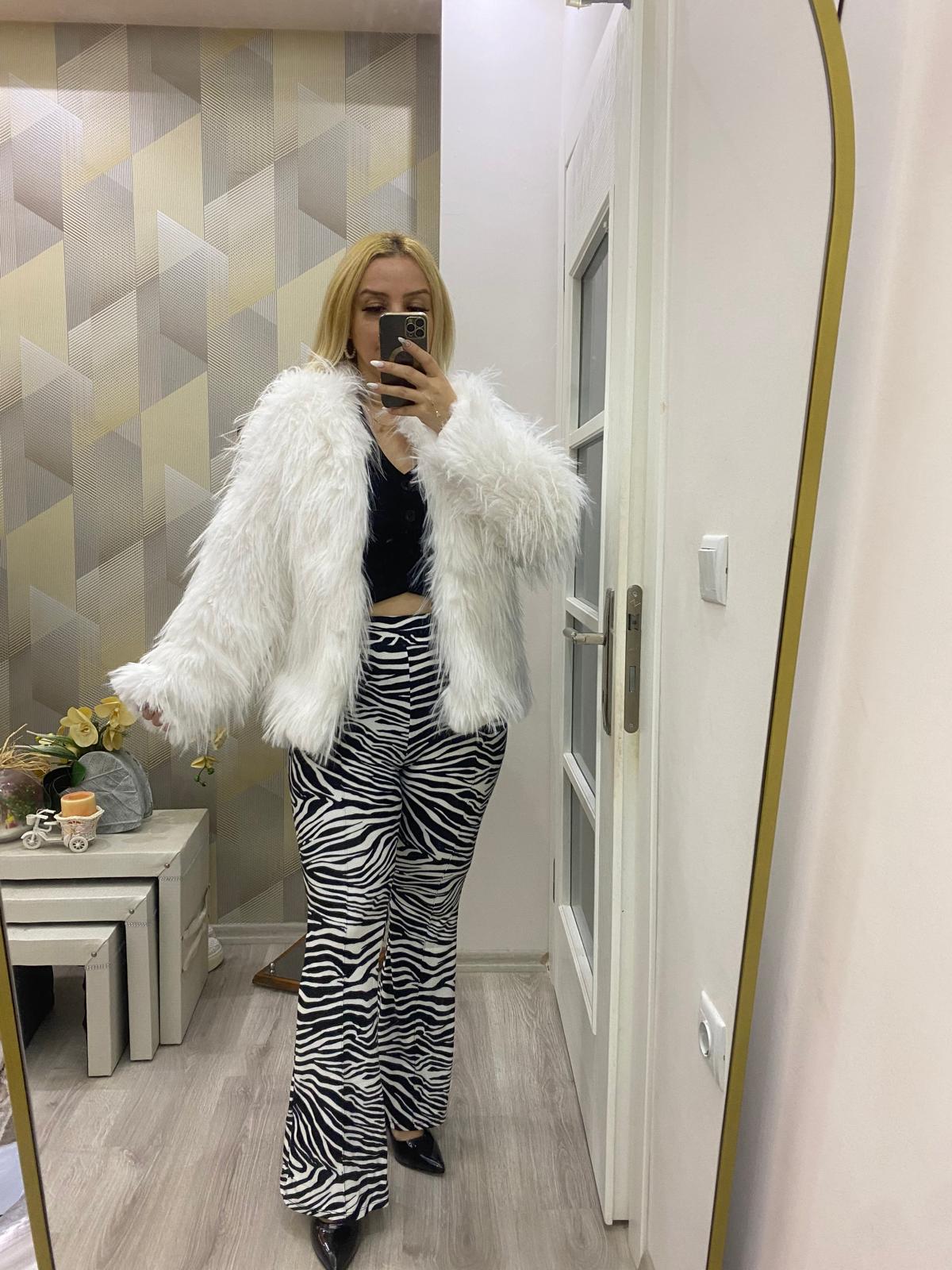  Astarlı Yumuşacık Lolita Kürk Beyaz