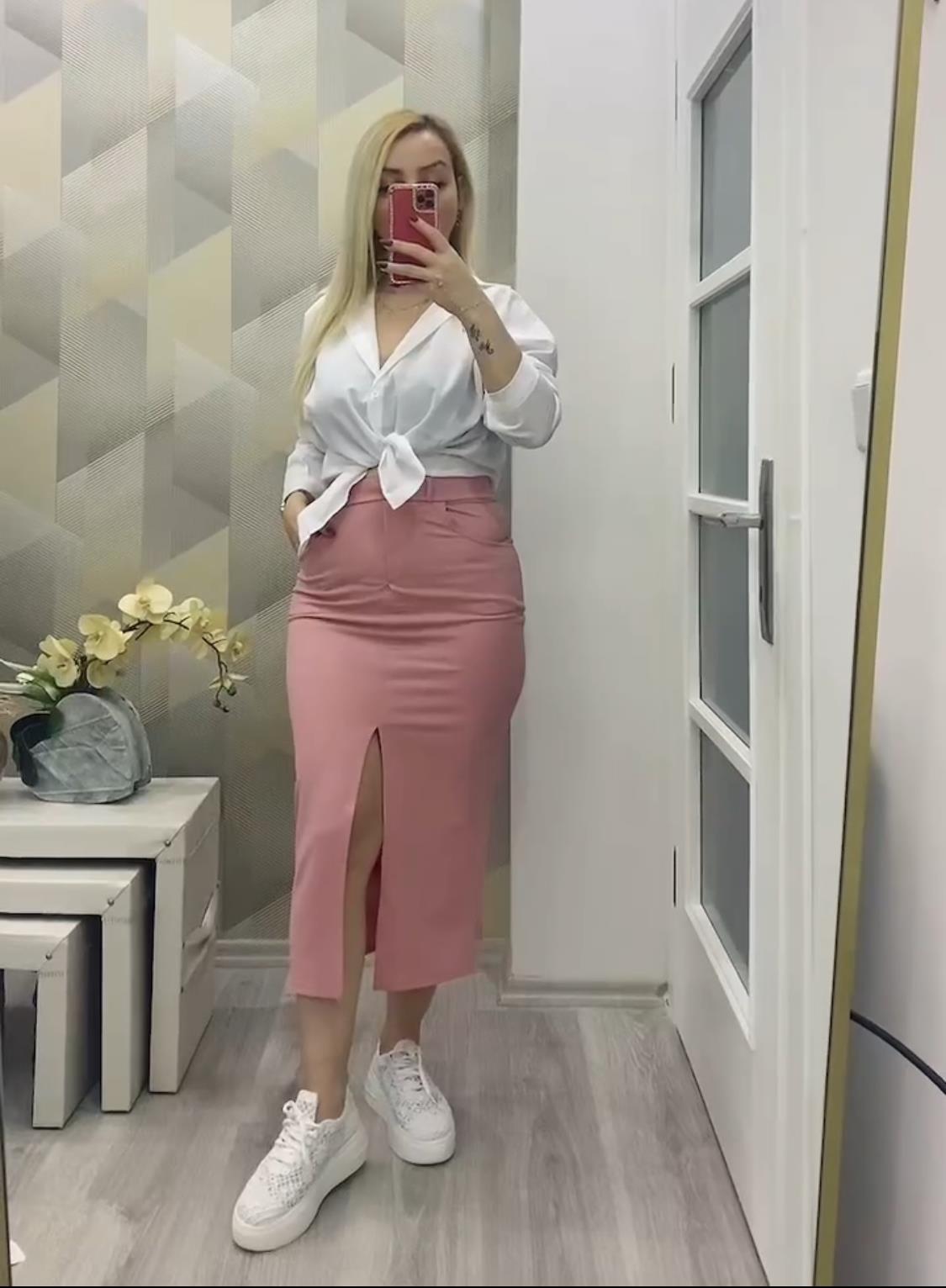 Likralı Yırtmaç Detay Kalem Etek Pembe