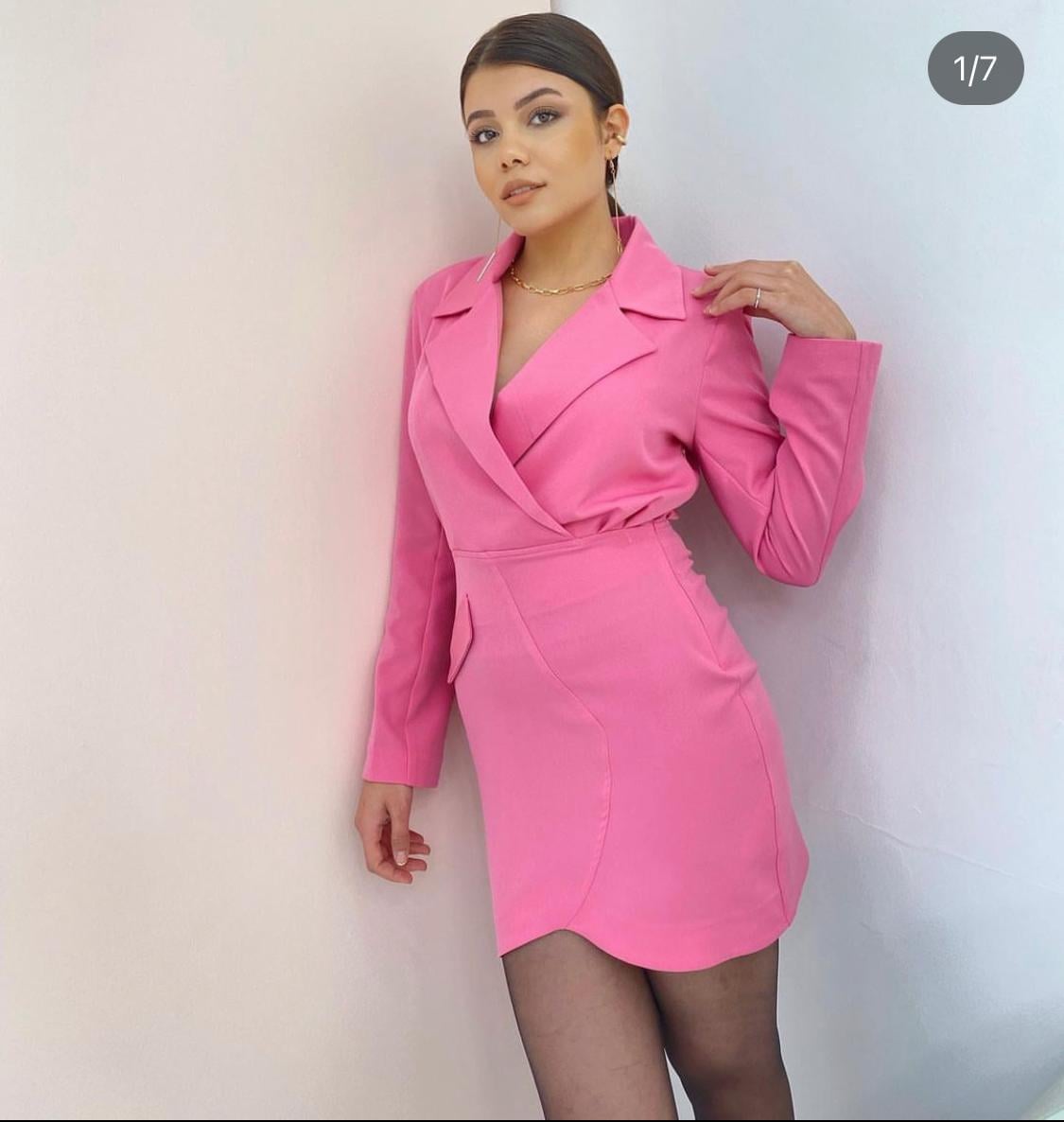 Yaka Detay Elbise Pembe