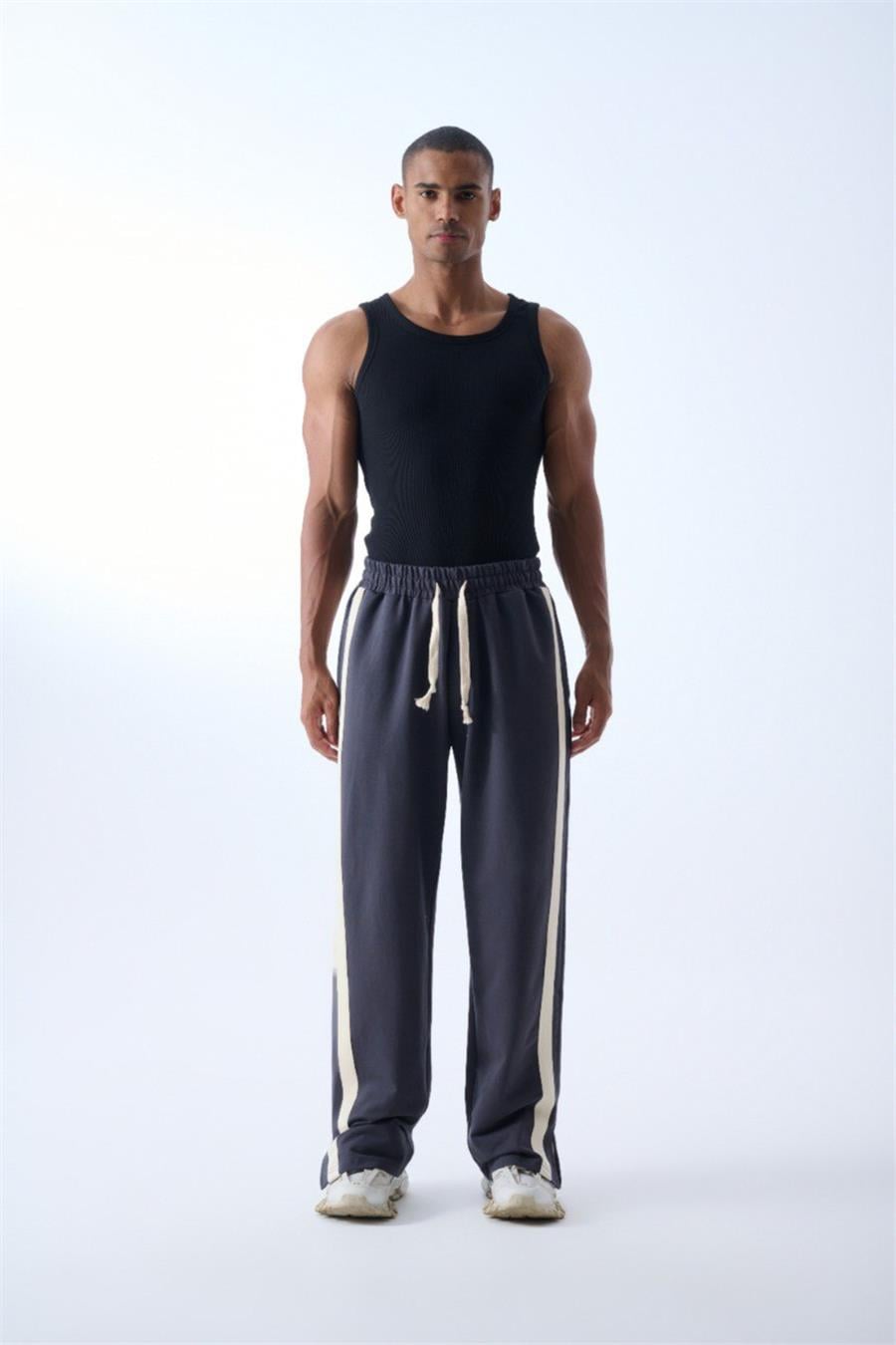 Çift Şerit Detaylı Baggy Eşofman