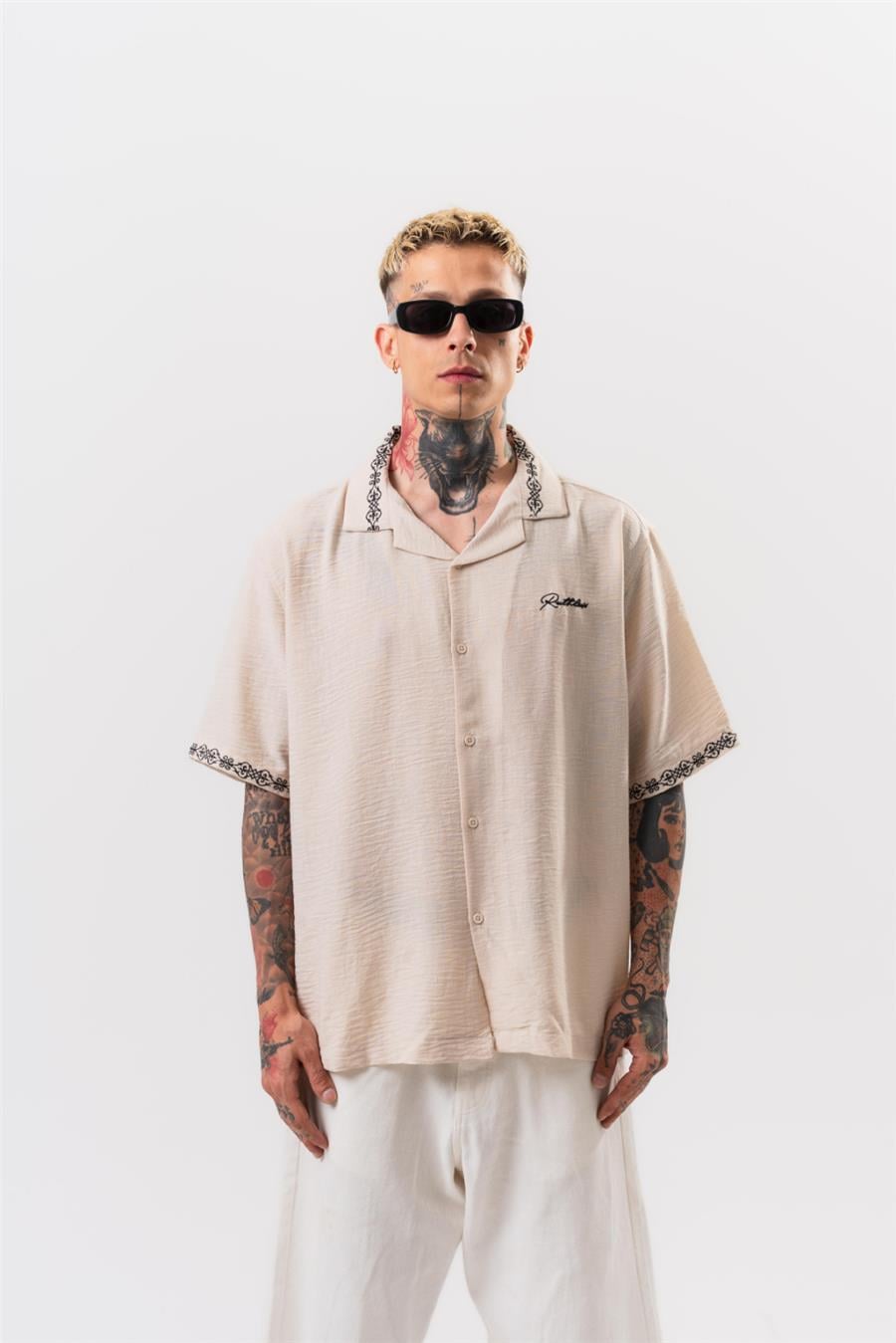 Etnik Desen Yaka Detaylı Keten Gömlek
