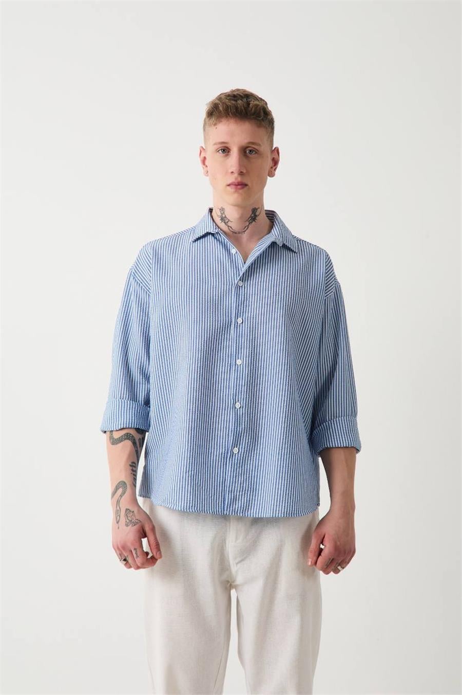 İnce Çizgili Oversize Gömlek