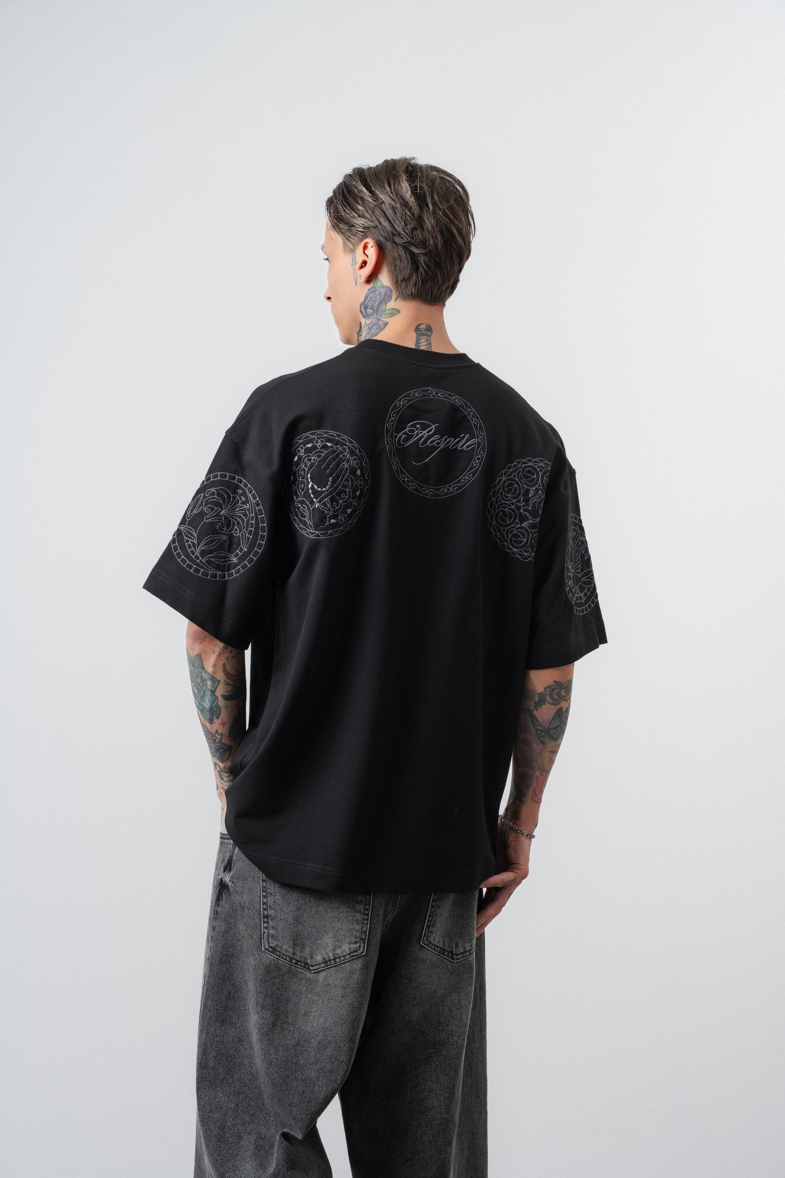 Rosette Nakış Detaylı Oversize Tshirt