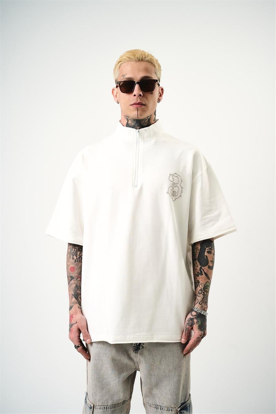 Three Nakış Detaylı Yarım Zip Oversize T-shirt
