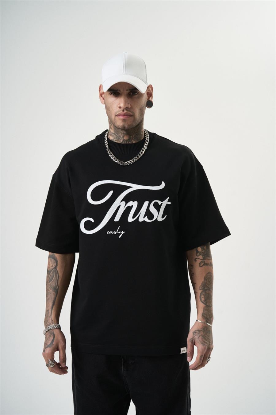Trust Nakış Detaylı T-shirt