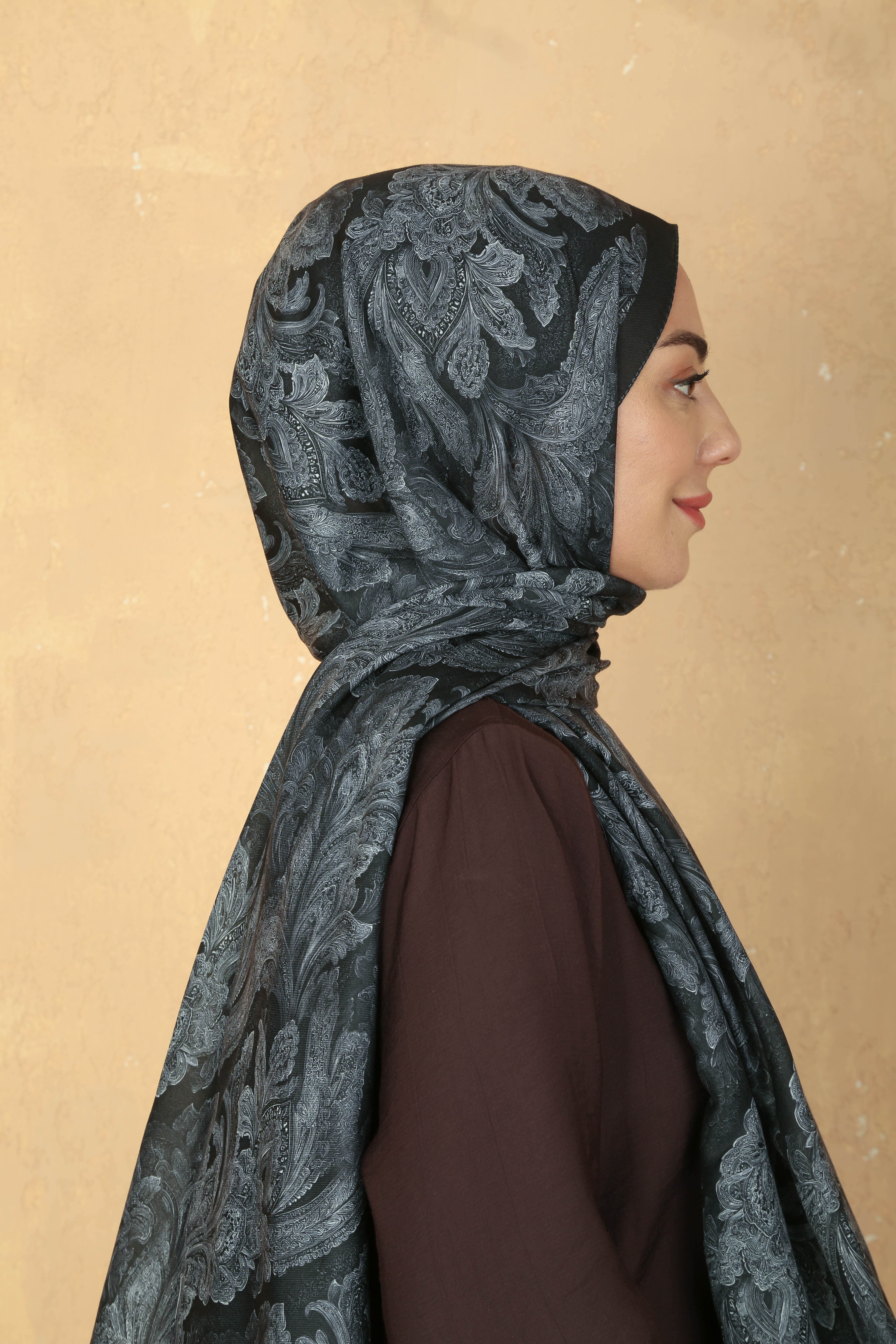 Locella Koza Pamuk Şal Siyah Bej