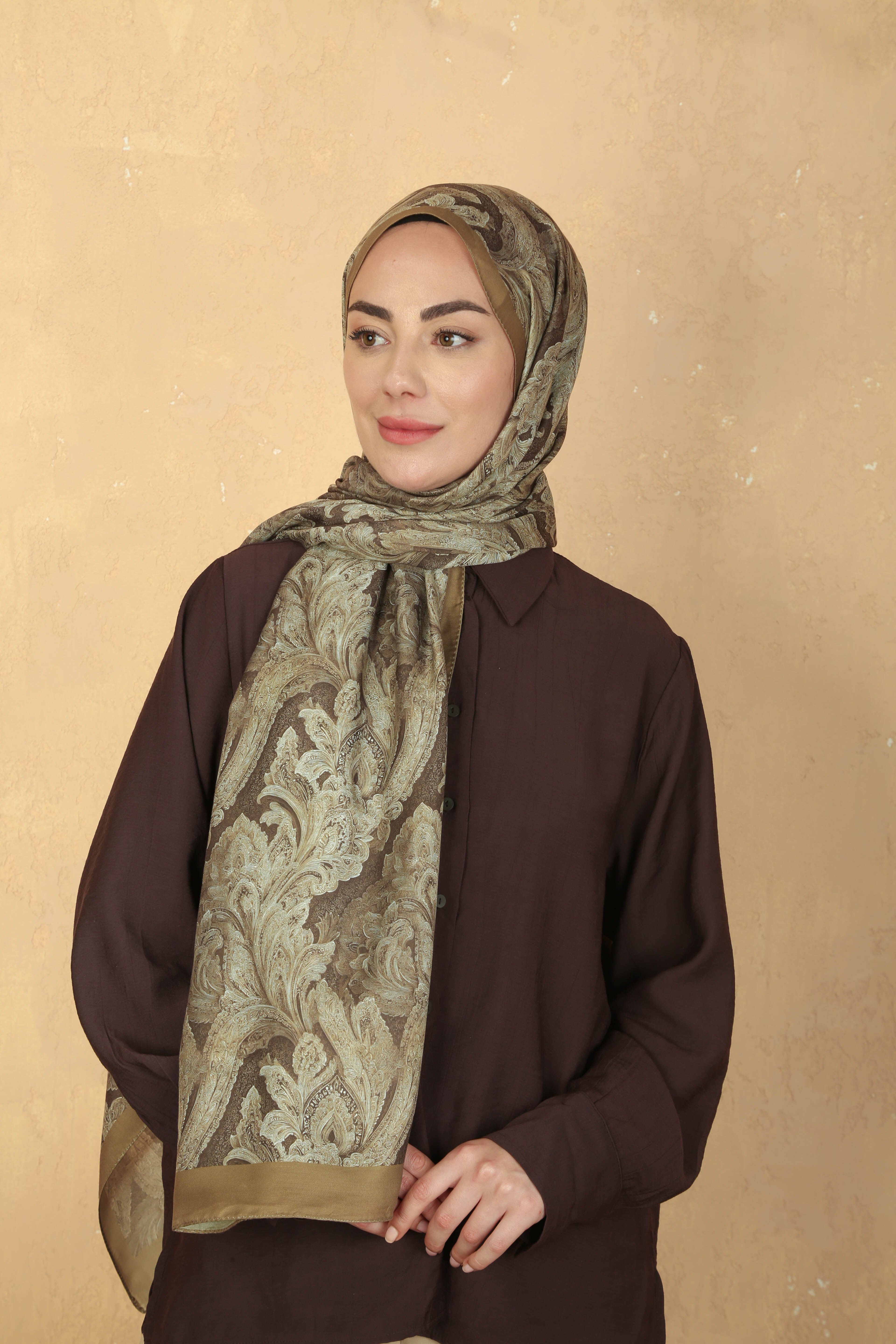 Locella Koza Pamuk Şal Zeytin Yeşili