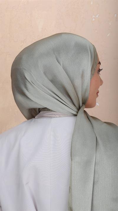 Locella İdol İpek Şal Yağ Yeşili-42