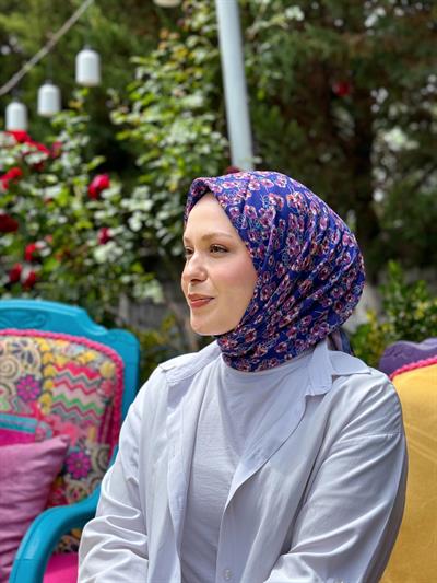 Locella Nilüfer Eşarp