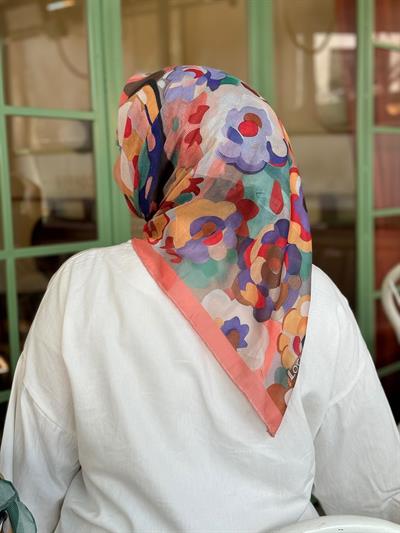 Locella Nilüfer Eşarp