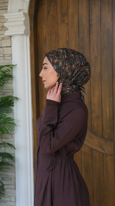 Locella Soft Pamuk Eşarp Zümrüt Kahve