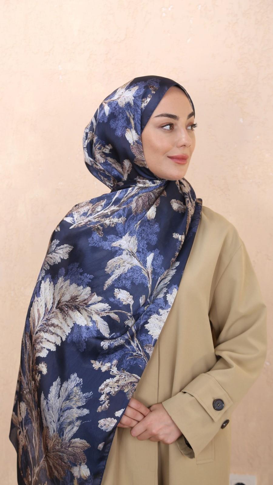 Locella İdol İpek Şal Lacivert-5