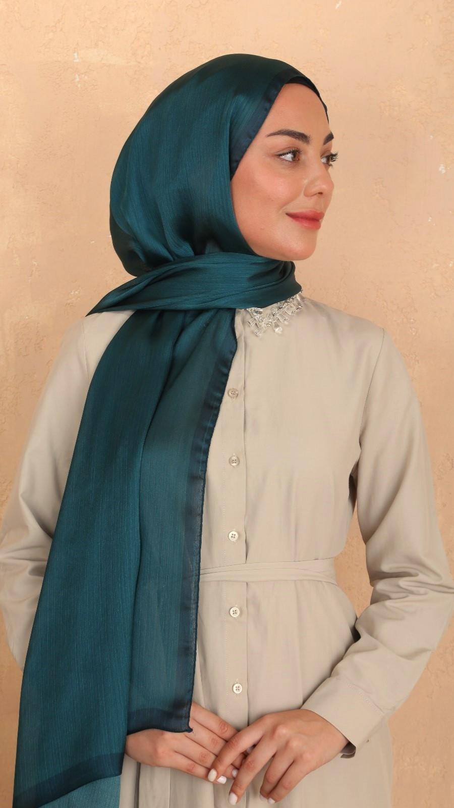 Locella İdol İpek Şal Zümrüt Yeşili-2